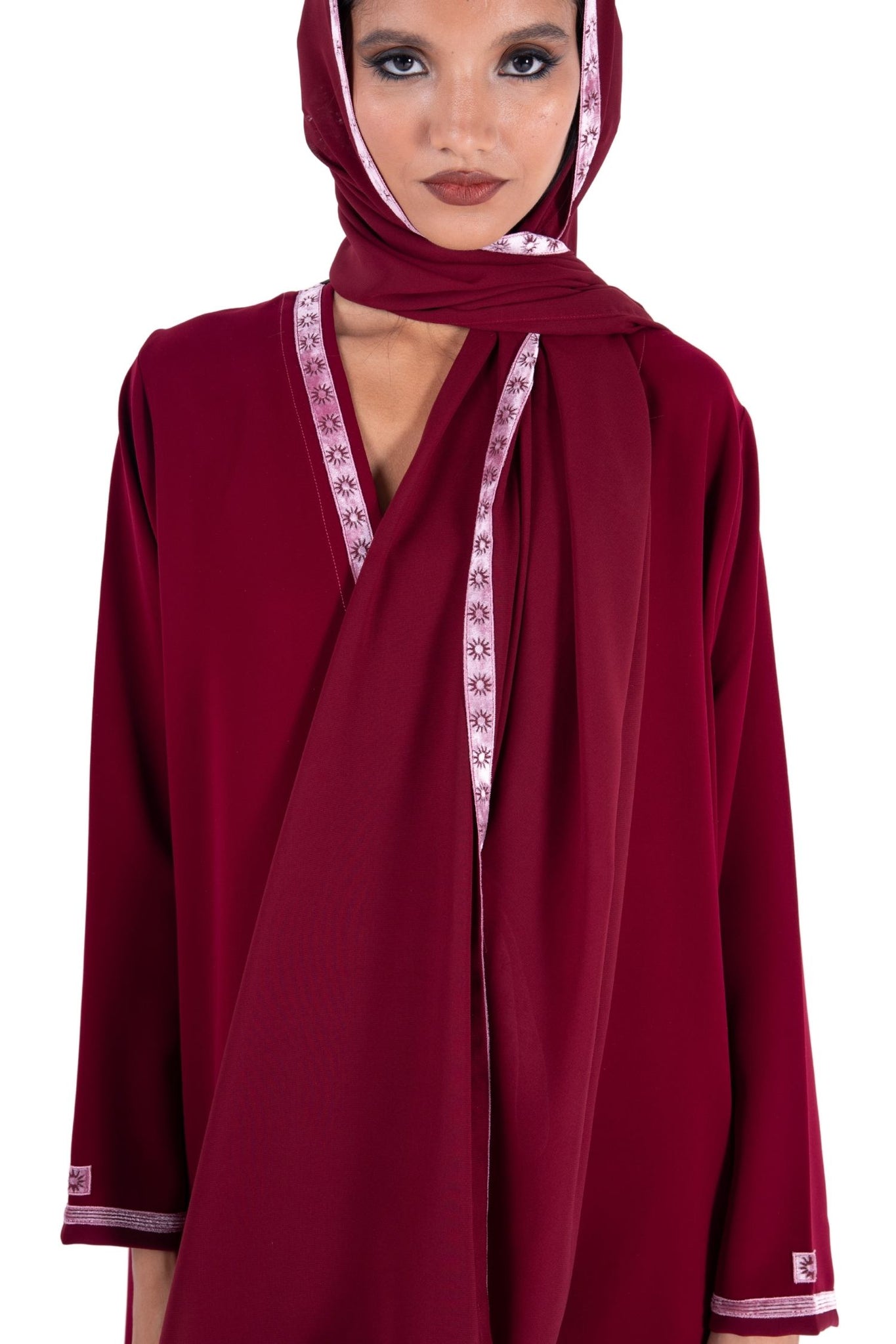 Shamsa in Maroon